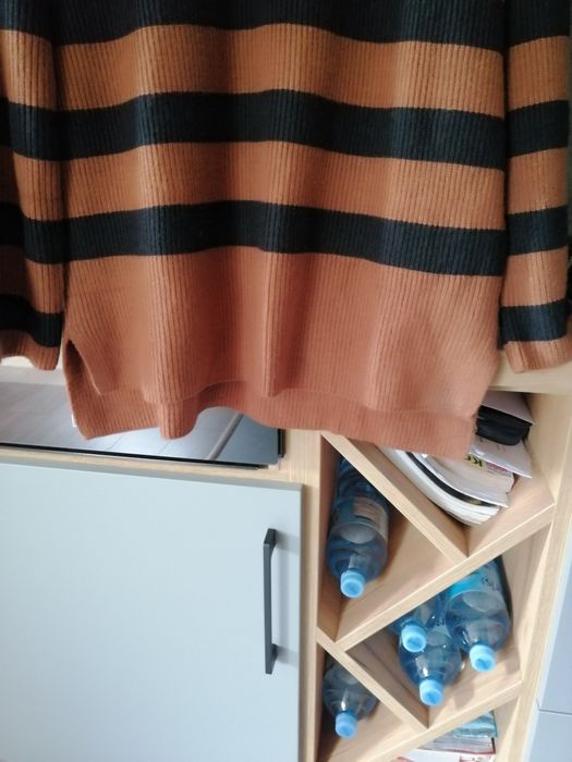 Sweter damski Essentials by Tchibo L