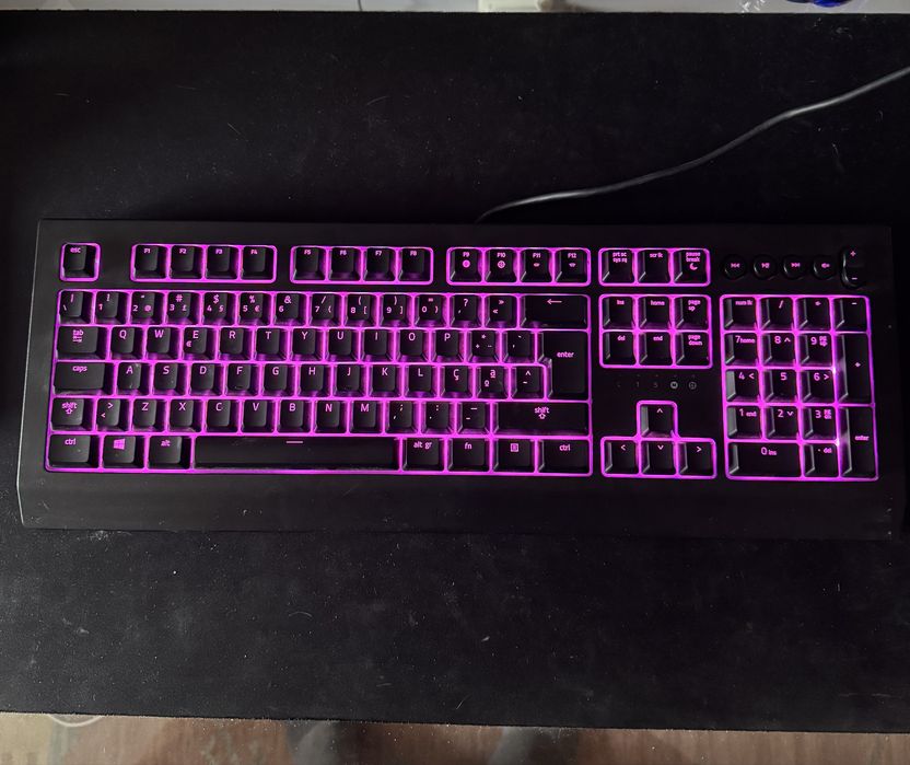 Teclado Razer Cynosa V2