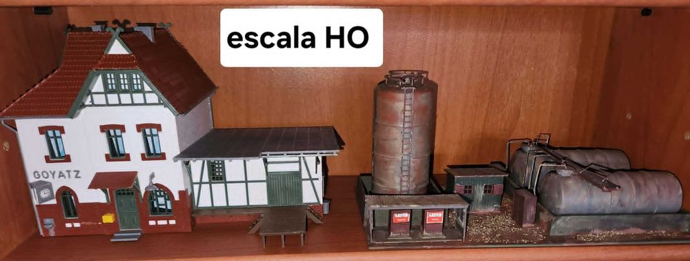 Casinhas e Edificios vários em escala HO para ferromodelismo