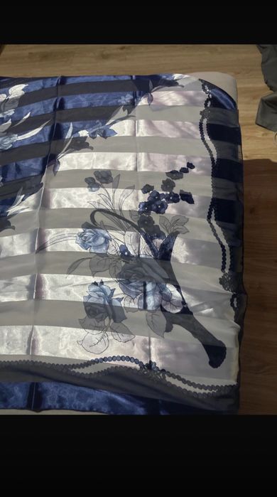 Błyszcząca apaszka granat