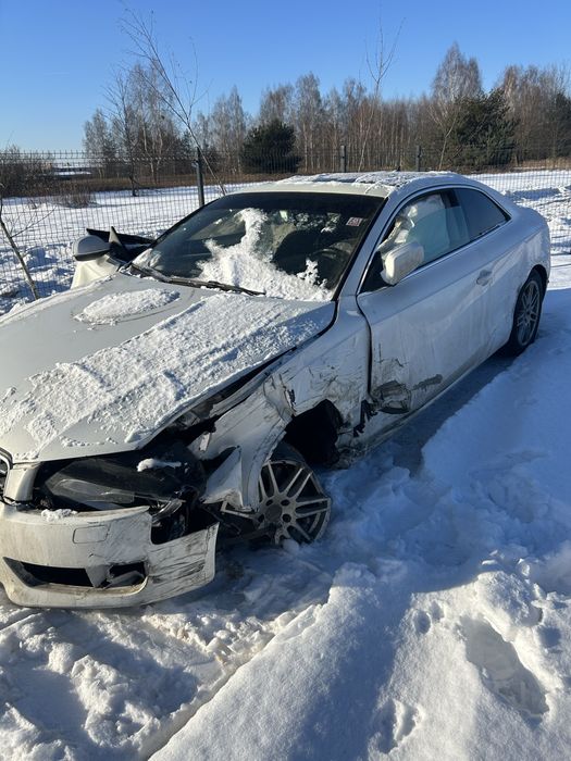 Sprzedam audi a5 2,0 tfsi uszkodzone