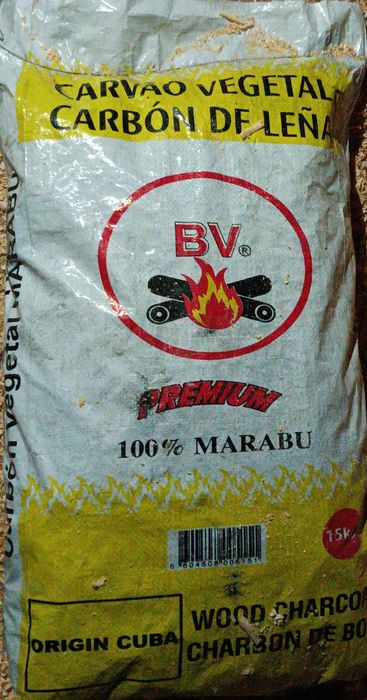 Carvão de sobreiro e de cubano