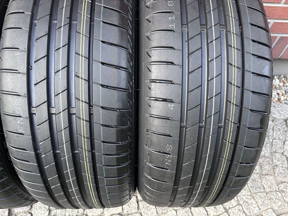 Komplet letnie Bridgestone Turanza T005 225/50 R17 98Y XL