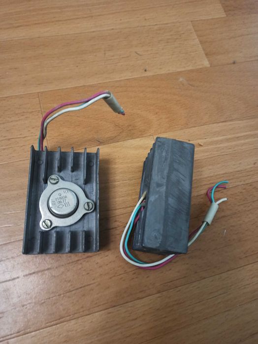 Транзистор кремнієвий 2Т803А КТ803А радіатором пара олх дос: 120 грн ...