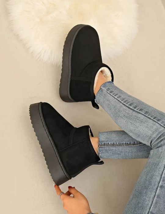 Уги на високій підошві 37 розмір