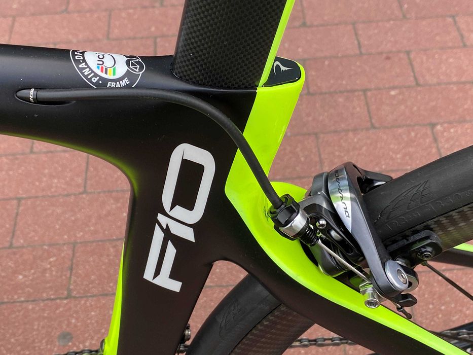 Rower szosowy Pinarello Dogma F10 Shimano Dura-Ace Koła karbonowe Rower używany