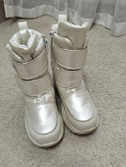 Зимові дутики для дівчинки