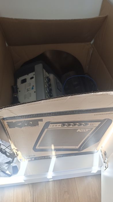 Perkusja elektroniczna Alesis DM10 X + wzmacniacz KAT + stołek Dixon