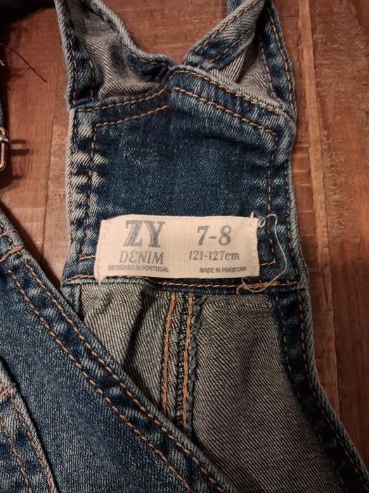 Jardineira Zippy para menina 7/8 anos