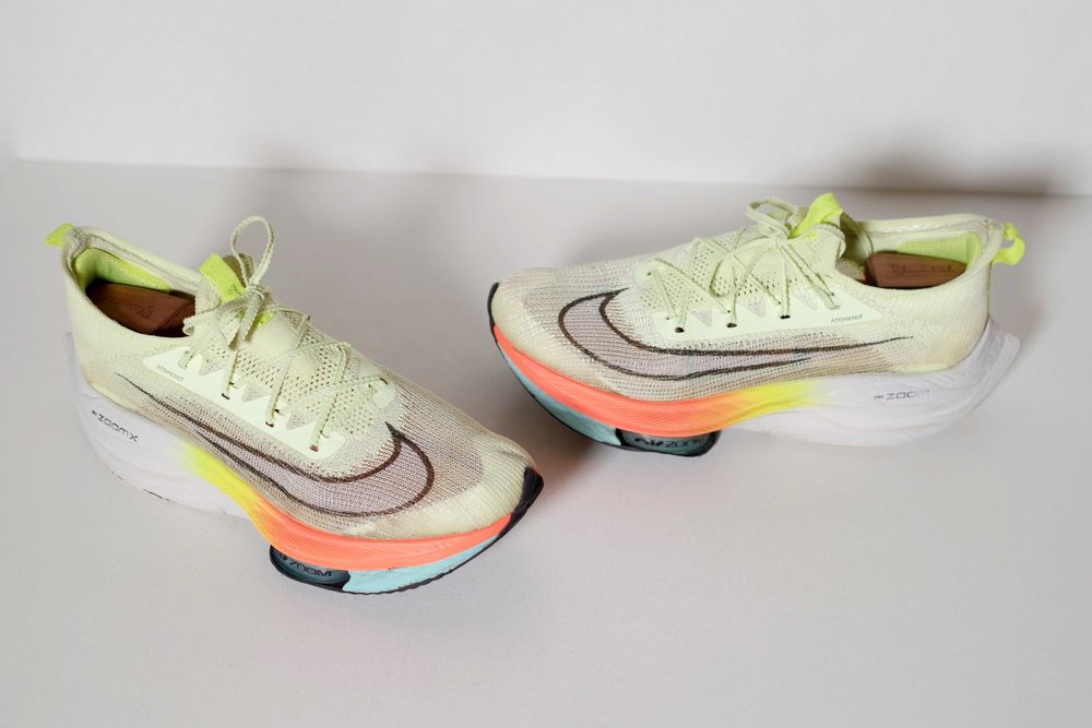 Кросівки Nike Air Zoom Alphafly 44,5 розмір оригінал літо чудовий стан
