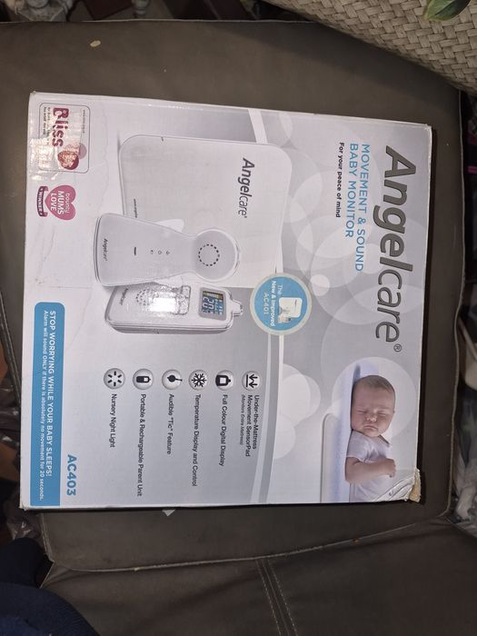 Monitor oddechu angel care po angielsku