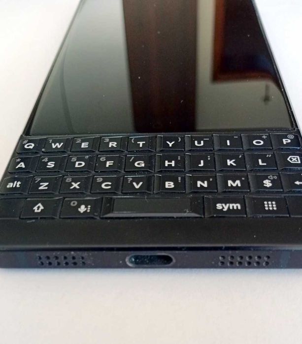 Blackberry KEY2 6/64GB qwerty PL BBF100-1 stan kolekcjonerski