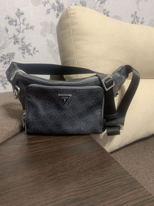 Сумка на пояс Guess ОРИГІНАЛ НОВА
