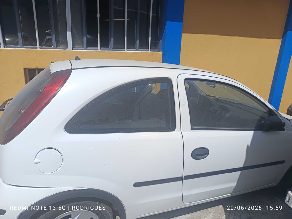 Opel Corsa C para peças