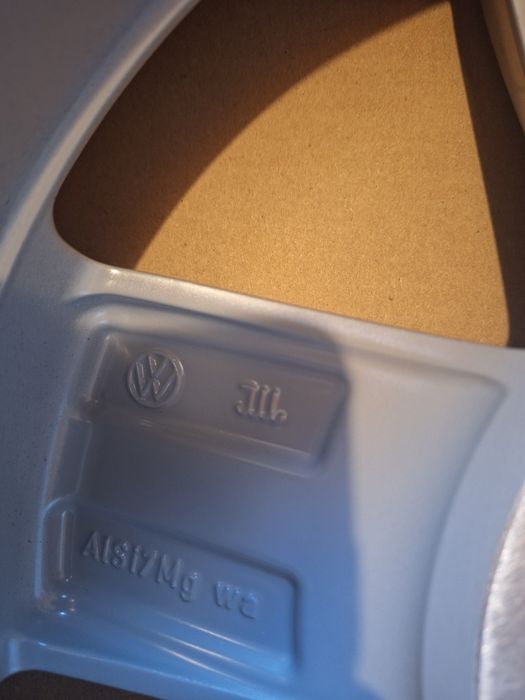 Nowe felgi volkswagen Golf passat Jetta itp 15 cali