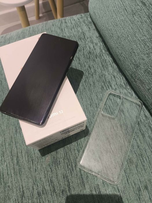 Xiaomi 12 8l256gb
