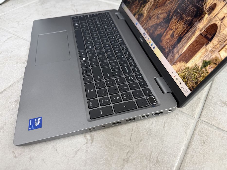 Dell Latitude 5550 ultra 5 125u 16gb 512gb win11 15,6”