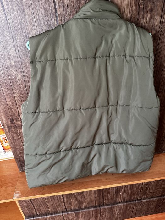 Жилетка жіноча тепла