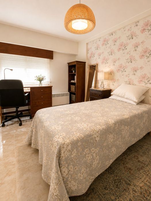 Quarto  Universidade Lusiada