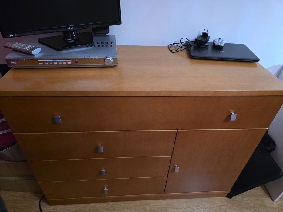 Estúdio com 2 camas