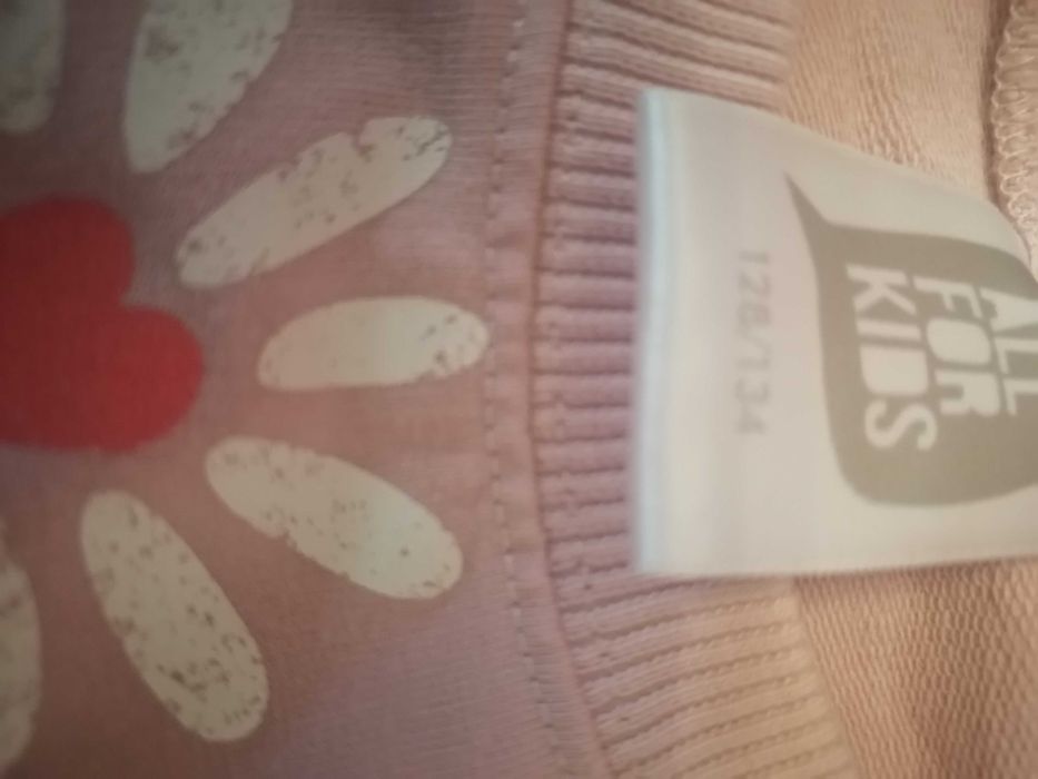 Bluzy dla dziewczynki 128, 134