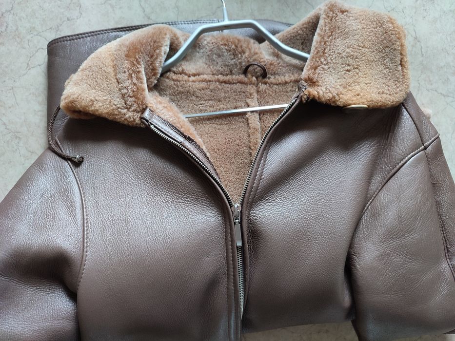 Дублянка жіноча натуральна, розмір 46-48.