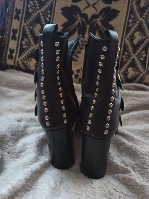 Buty botki buciki damskie r.37 Kazar