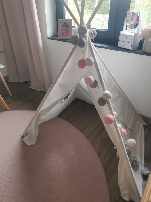 Namiot Tipi z materacem