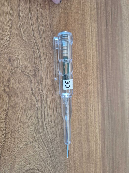 Tester napiecia do 250V