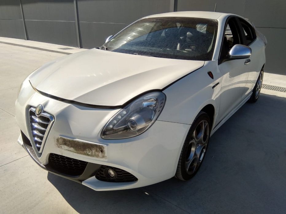 ALFA ROMEO GIULIETTA - 2012 - Para Peças
