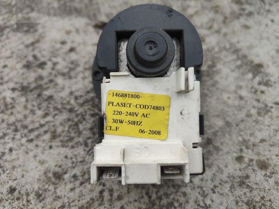 Запчастини до вертикальної пралки zanussi zwq 5100