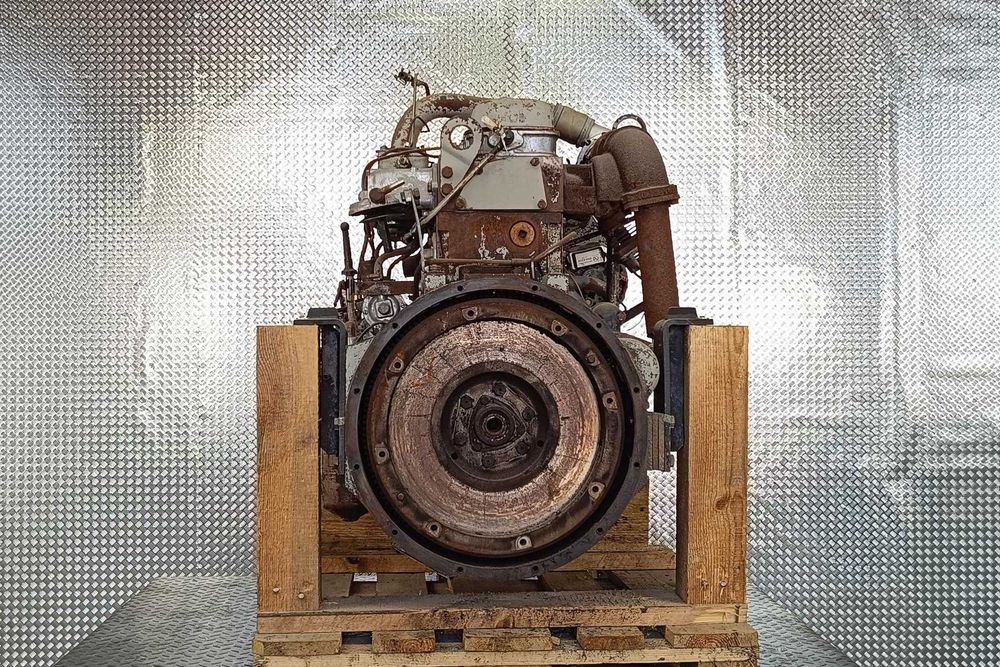 Silnik spalinowy - Andoria Leyland SW266 / 4CT107 Star 742 Autosan H6