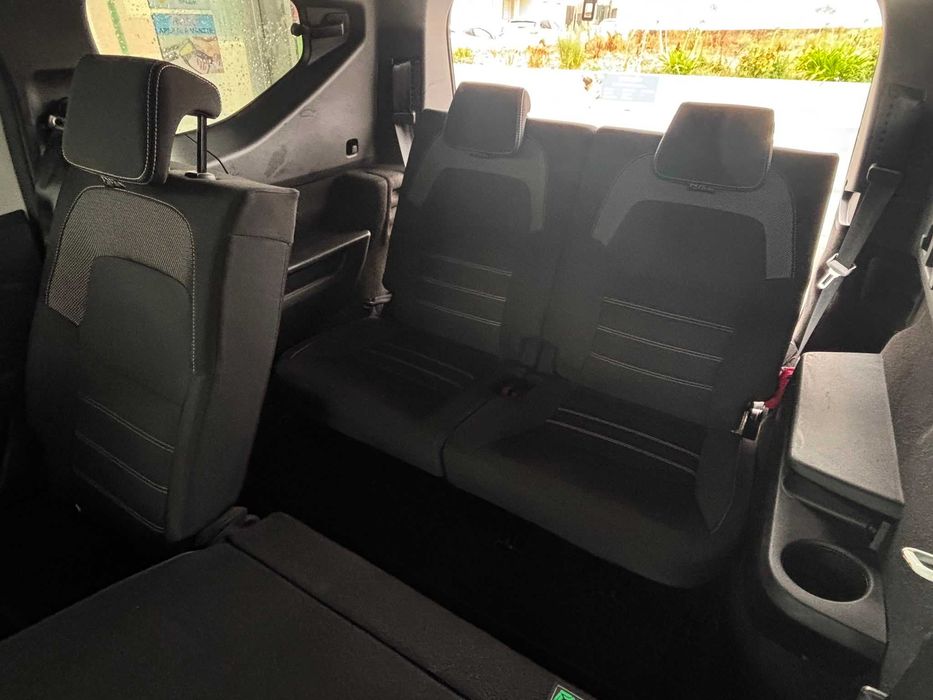Dacia Jogger 7 Lugares Comfort Bi-Fuel Gasolina/GPL — 142.000 km