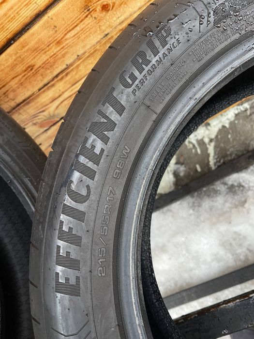 Шини літні 215/55 r17 Goodyear в ідеальному стані