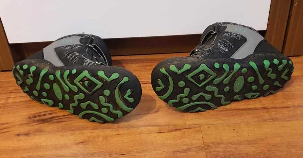 Buty chłopięce ocieplane roz 35