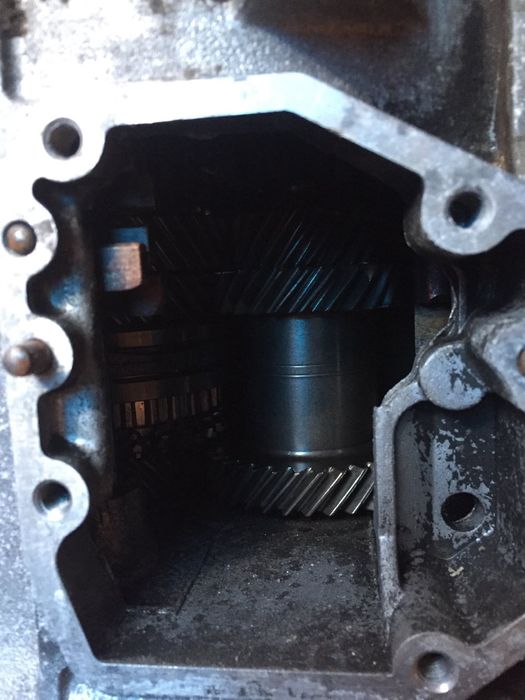 Продам КПП з Ланоса 1.5