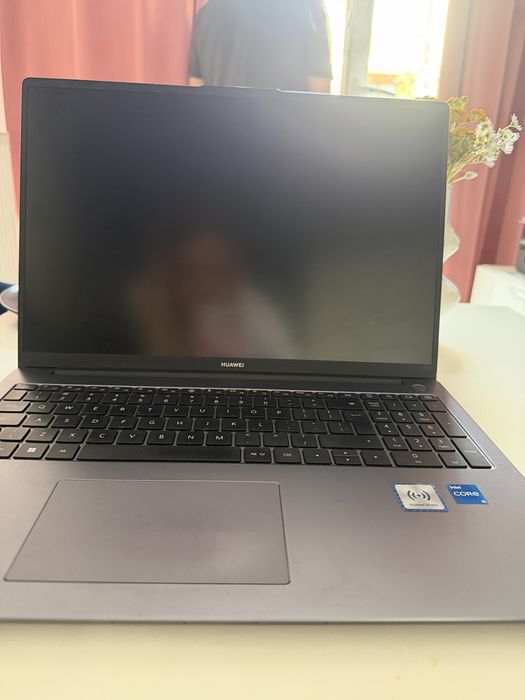 Huawei D 16 512 GB