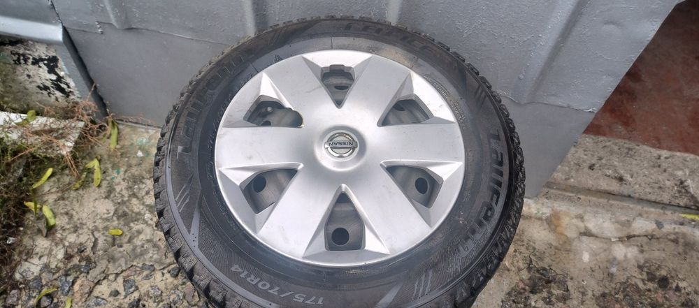 R14 175/70 LAUFENN зимова гума на дисках