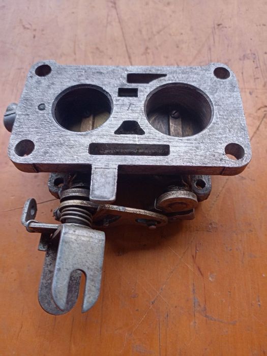 Карбюратор К-126-Г Волга ГАЗ 2410 УАЗ 469 Москвич 412