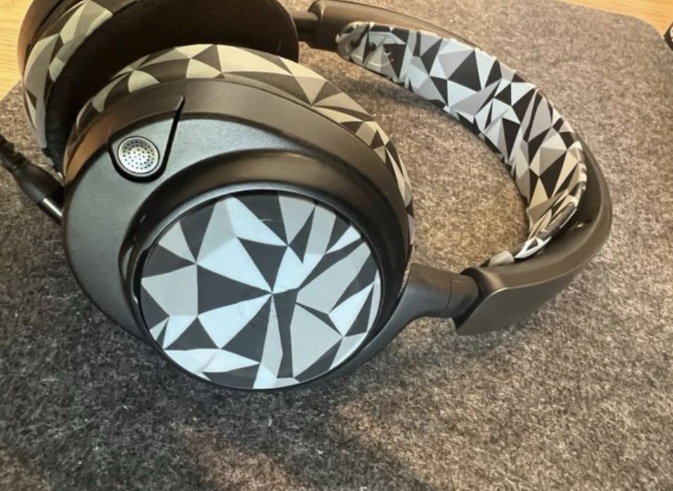 SteelSeries Arctis Nova Pro wired