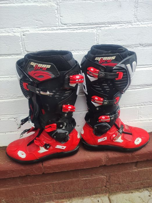 Продам мотоботи Sidi  Cross Fire.42р