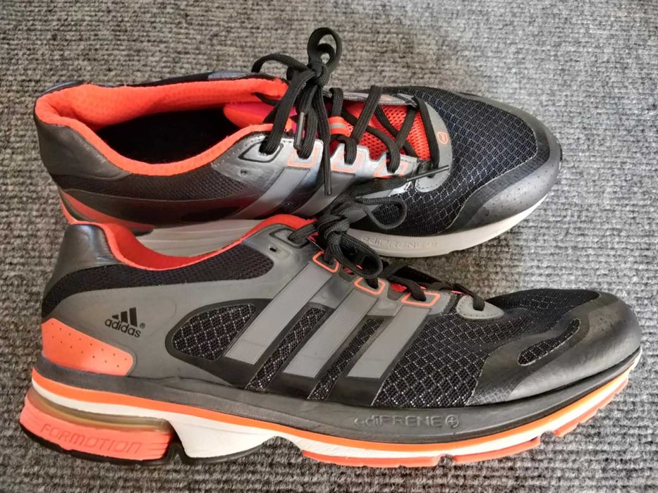 Adidas SUPERNOVA GLIDE 5 M - buty do biegania 44,5