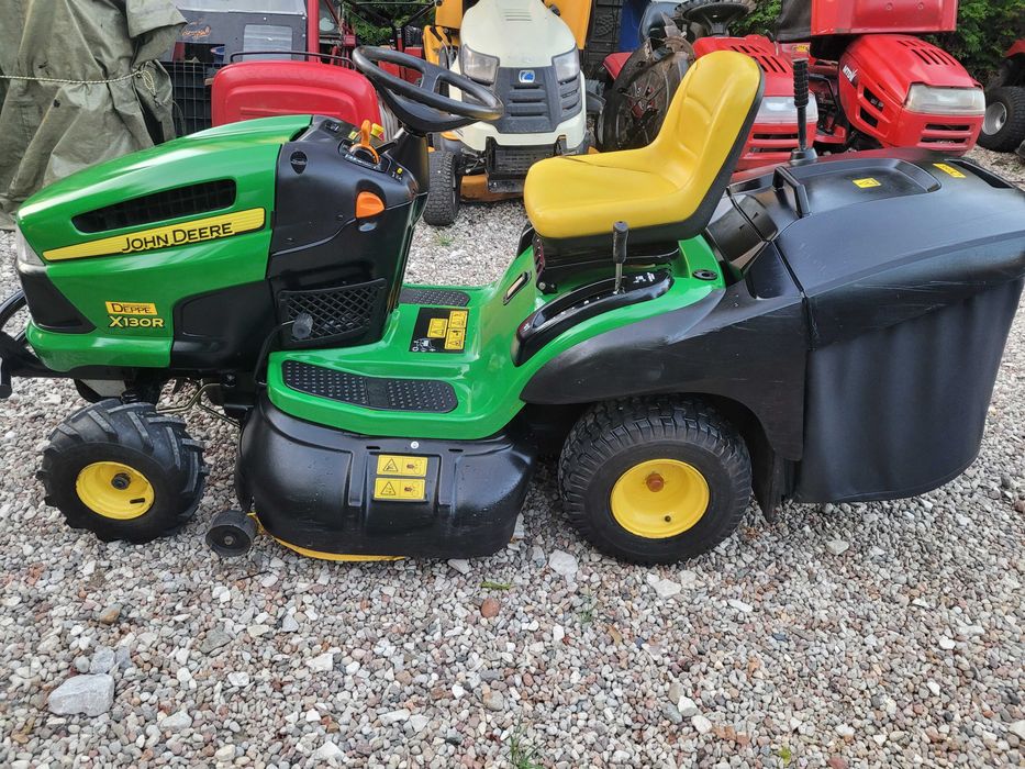 Traktorek kosiarka John deere X 130R V-Twin 18 ps pompa hydro  b.dobry stan