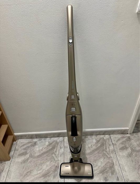 Aspirador Bosch  em ótimo estado