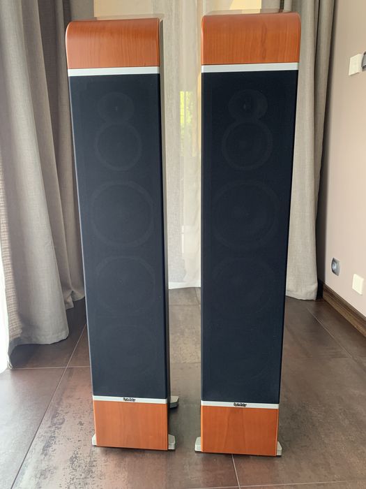 Kolumny Infinity C336 , oraz kolumna centralna CC225