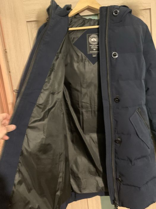 Парка жіноча Canada Goose