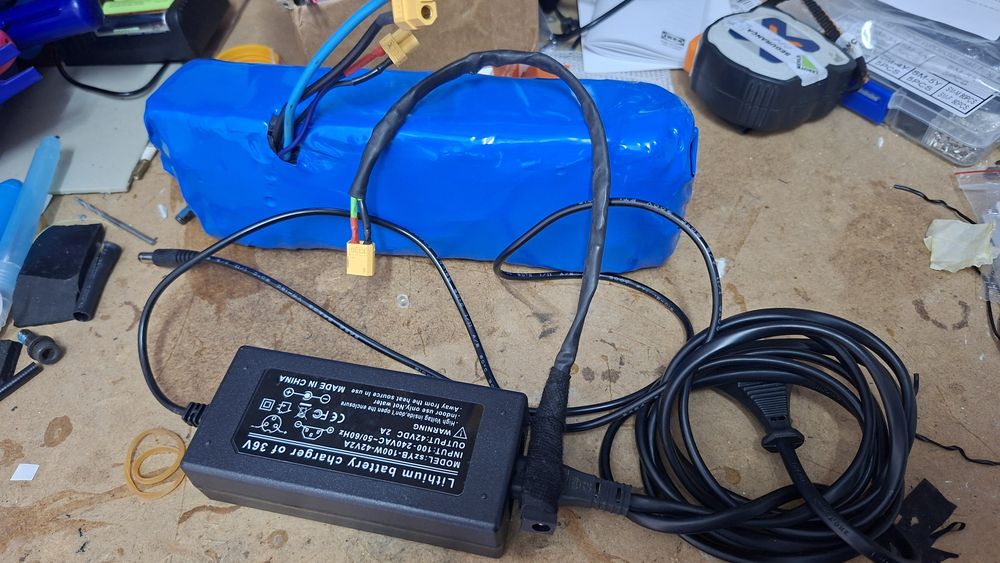 Bateria 36v + carregador