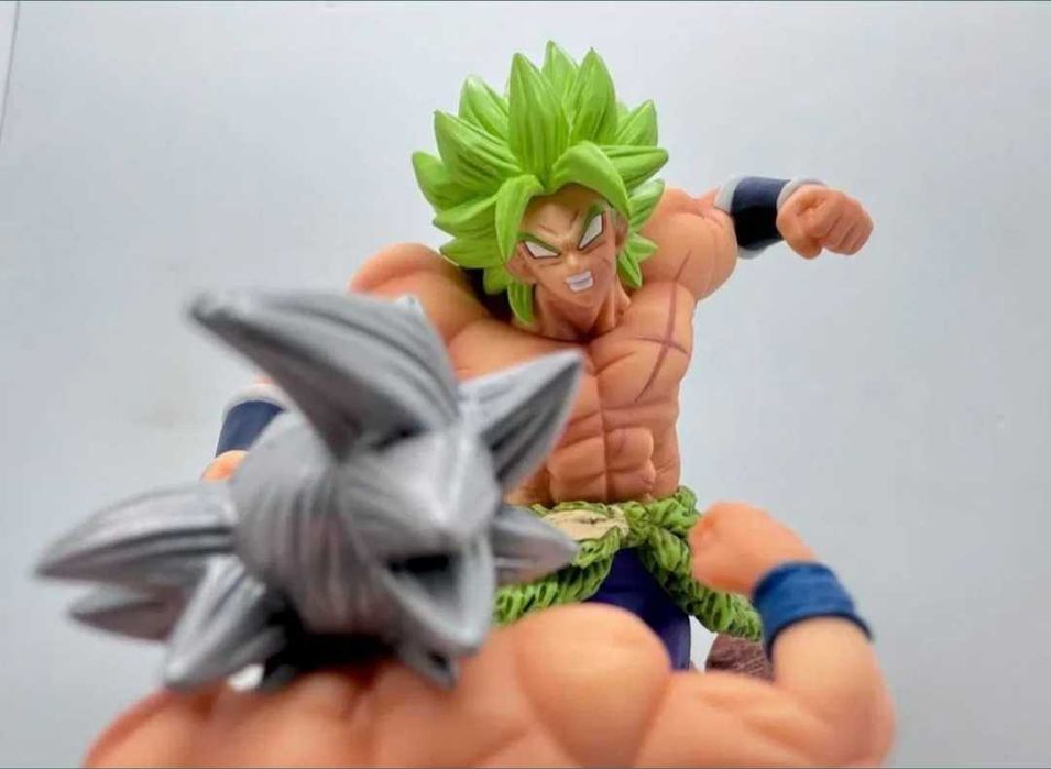 Apenas estátua da edicao de colecionador jogo dragon ball sparking zero