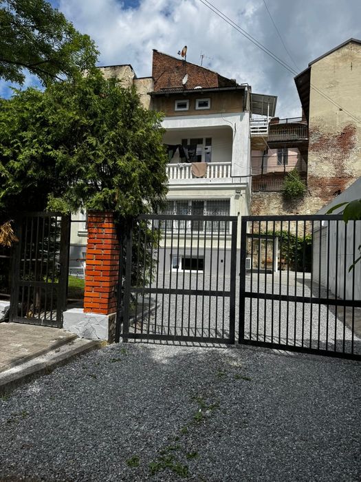 Продам комерційне приміщення
