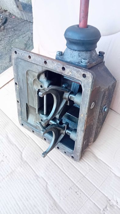 Przystawka, wybierak ,dekiel, skrzynia biegów ,rak,  ciągniczek sam